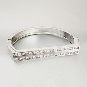 Crystal Bangle - SILVER NWT